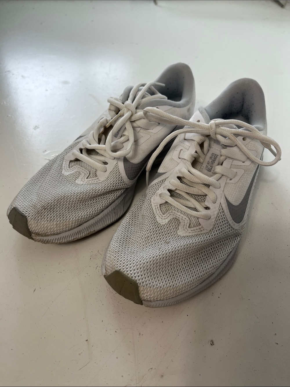 Nike Sz 7.5 Downshifter All White Tie Up Tennis Athletic Sneakers Shoes